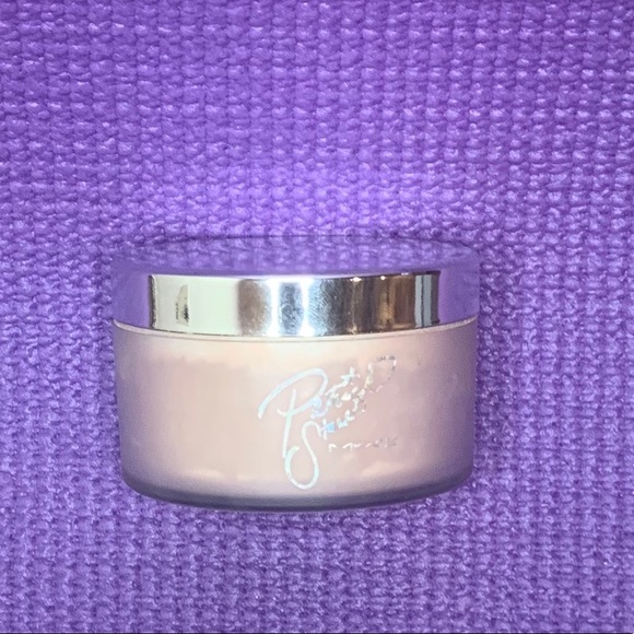 MAC Cosmetics Other - MAC Holiday Patrick Starrr Set Powder